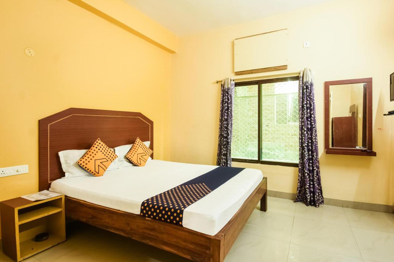 Spot On 74793 Hotel Sai Sudha Puri Exterior foto